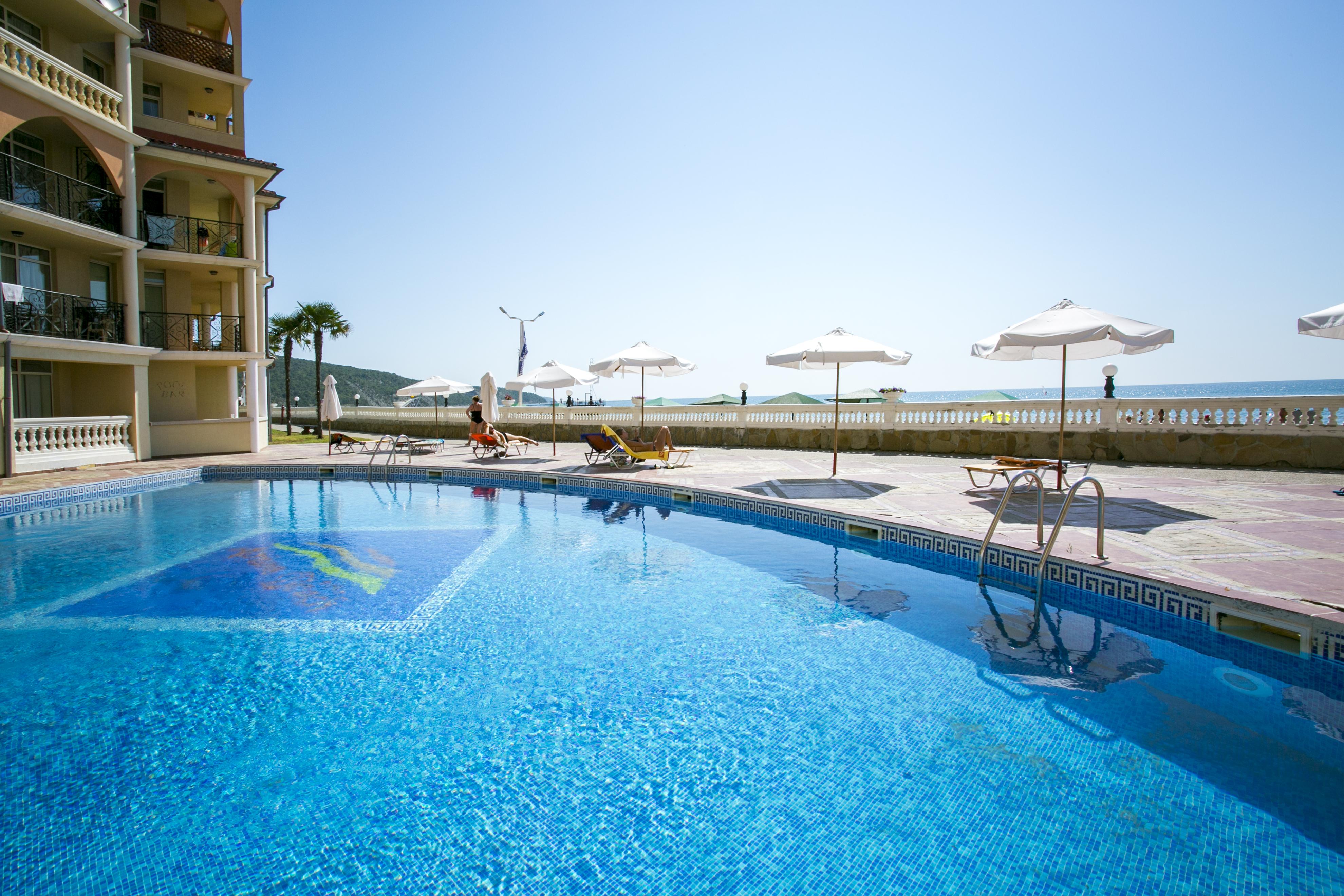 Atrium Beach Hotel Elenite Kültér fotó