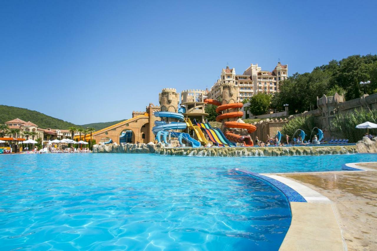 Atrium Beach Hotel Elenite Kültér fotó
